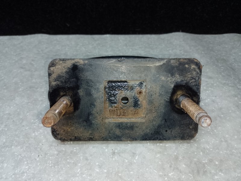 Петля буксировочная HUMMER H3 05-10 L52 3.5 L Петля буксировочная HUMMER H3 05-10 L52 3.5 L