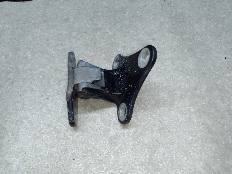 Петля двери багажника H3 05-10 2006 L52 3.5 L