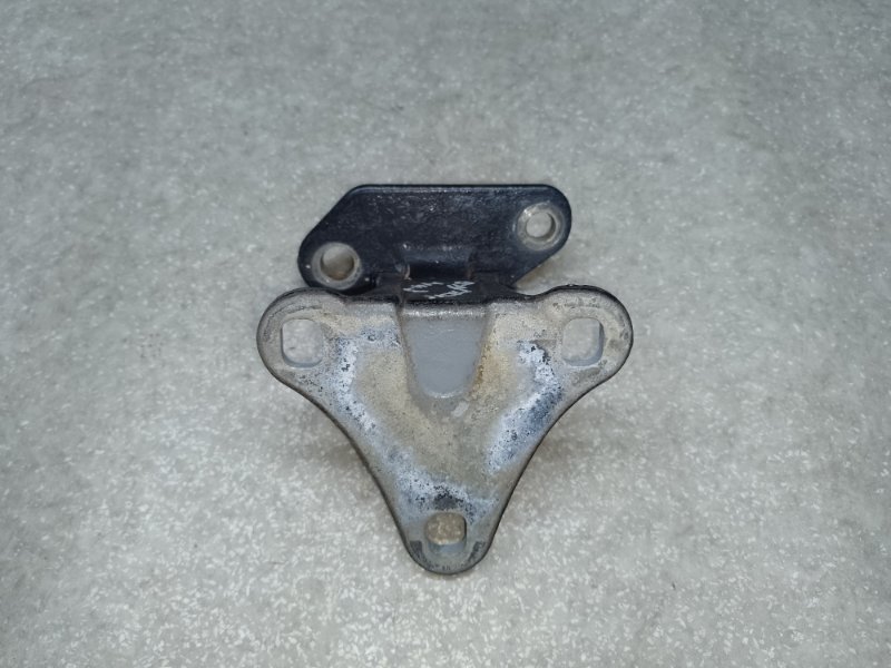 Петля двери багажника HUMMER H3 05-10 L52 3.5 L