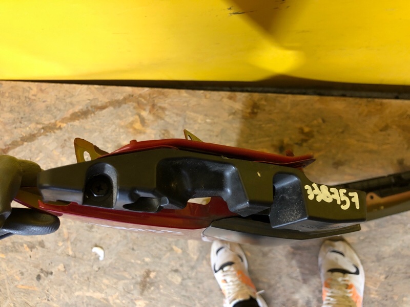 Кронштейн переднего бампера (на крыле) правый KONA OS 17-23 Кронштейн переднего бампера (на крыле) правый KONA OS 17-23