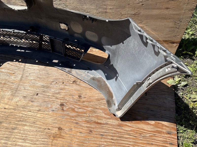 Бампер передний 5 SERIES 03-10 2007 N52B30A Бампер передний 5 SERIES 03-10 2007 N52B30A