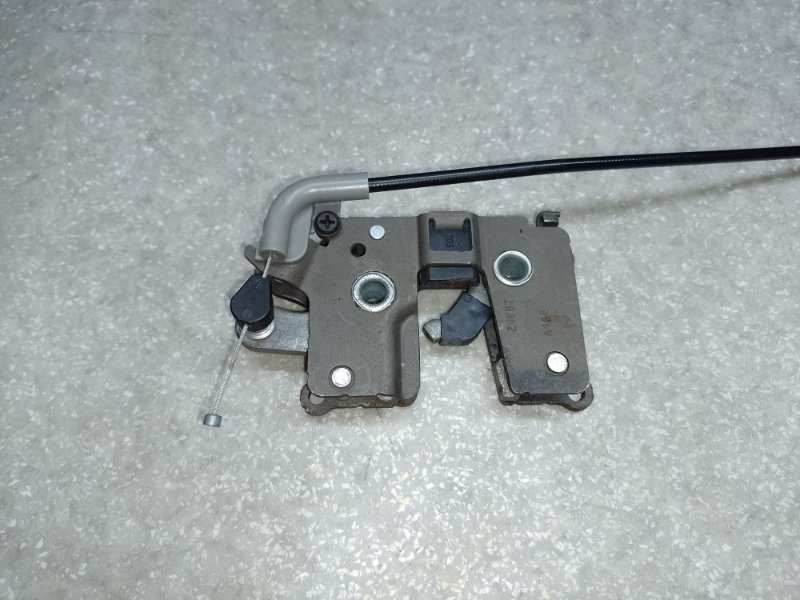 Замок спинки сиденья задний правый HUMMER H3 05-10 L52 3.5 L