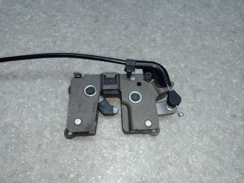 Замок спинки сиденья задний левый H3 05-10 2006 L52 3.5 L