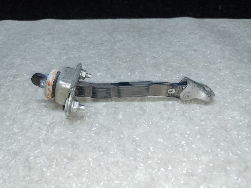 Ограничитель двери задний левый FORESTER 12-19 2015 2.5 FB25B