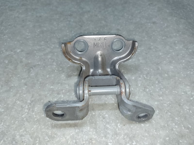 Петля двери верхняя задняя левая FORESTER 12-19 2015 2.5 FB25B