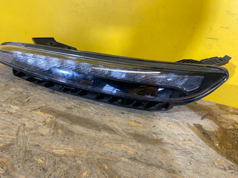 Дневной ходовой огонь левый HYUNDAI KONA OS 17-23