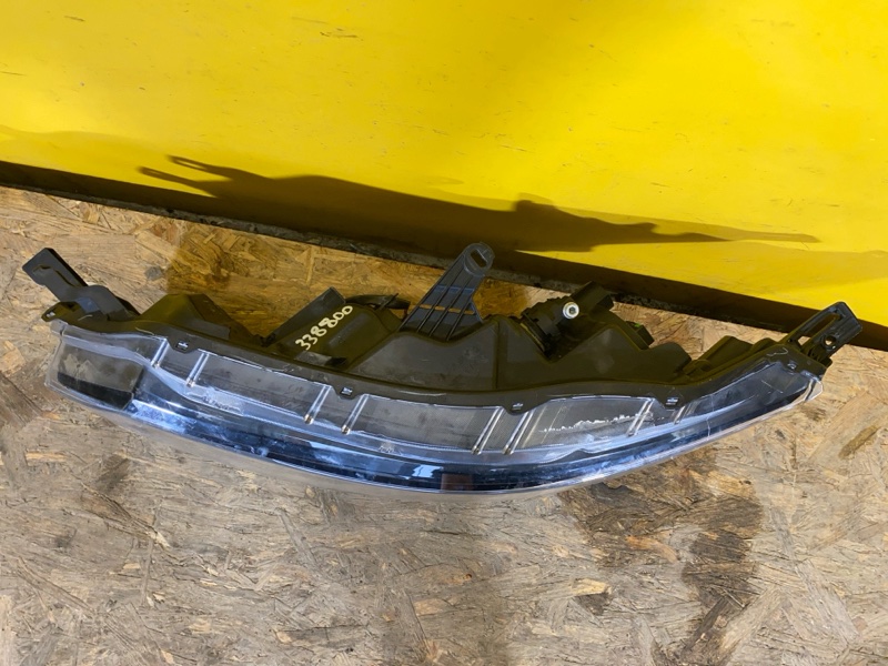 Фара левая QASHQAI/ROGUE SPORT 14-