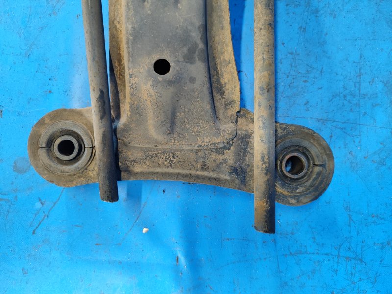 Балка задней подвески TOYOTA CAMRY 20 96-02