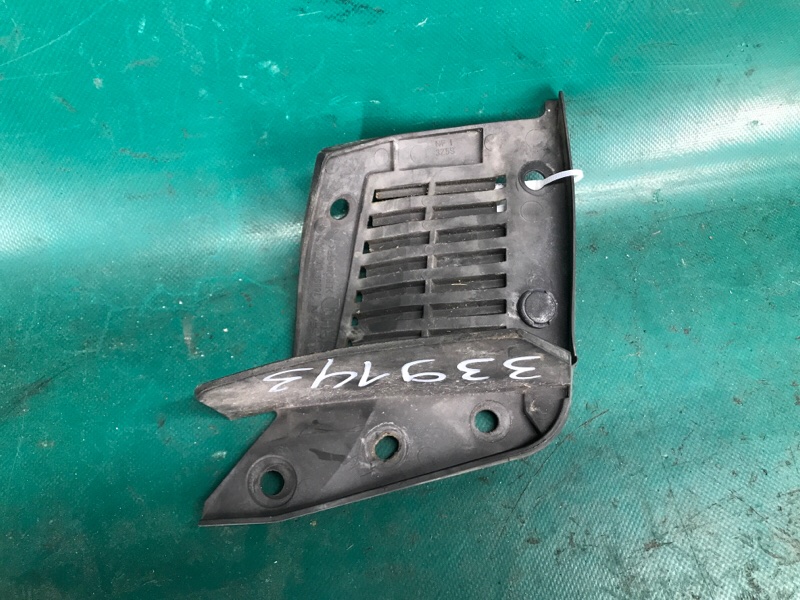 Брызговик передний левый ROGUE 08-15 2015 2.5 QR25DE