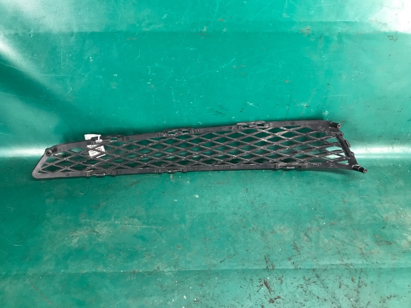 Решетка переднего бампера правая MDX (YD2) 06-13 2012 3.7 J37A1