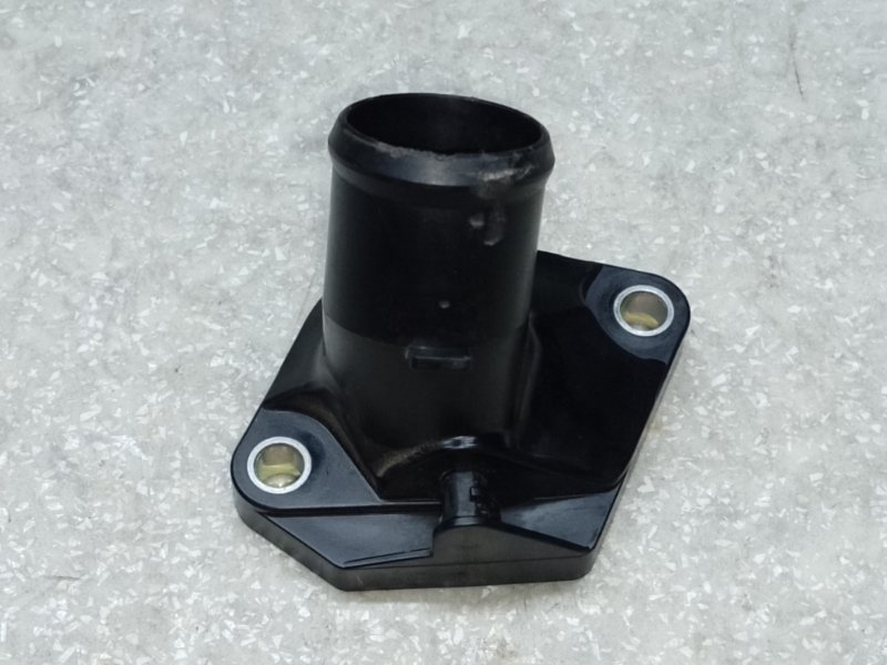 Крышка термостата NISSAN JUKE 10-19 HR16 13049-ED02A Б/У