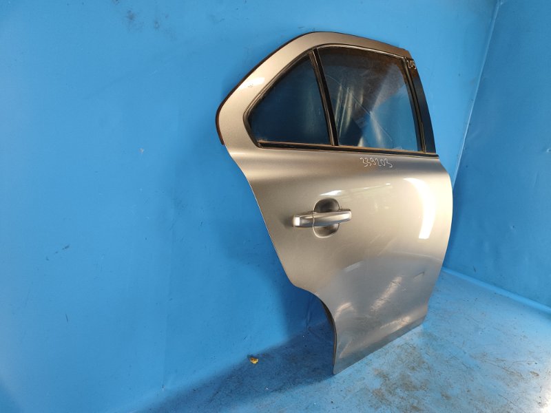 Дверь задняя правая KIZASHI 09-14 2010 J24B