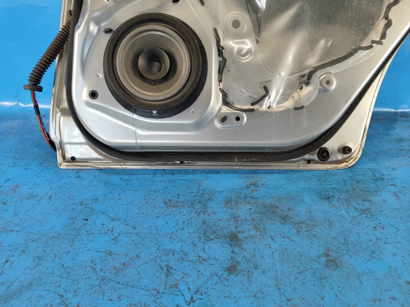 Дверь задняя правая KIZASHI 09-14 2010 J24B