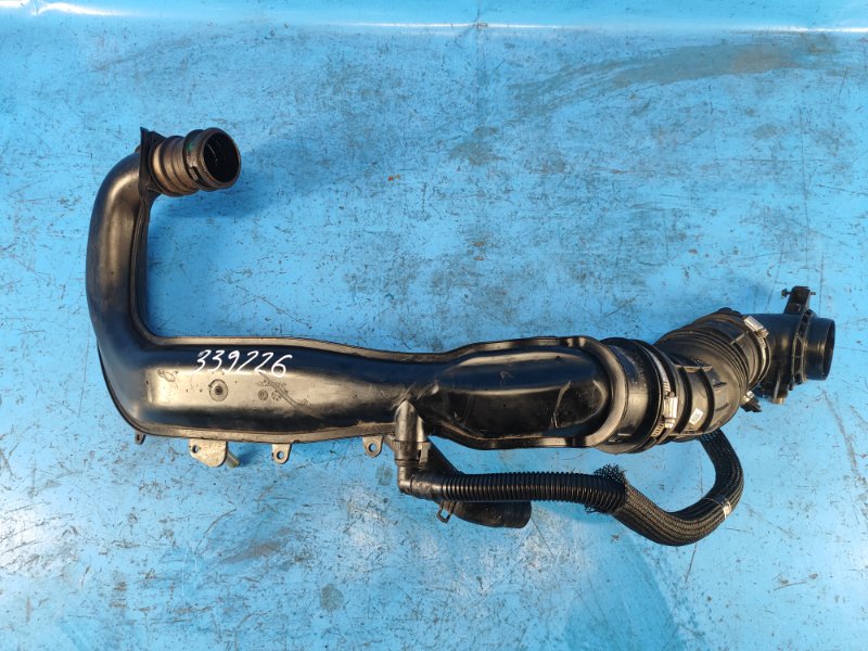 Запчасть патрубок интеркулера FORD ESCAPE 12-19 2017 T15HDTX GV6Z-9C623-B Б/У Патрубок интеркулера FORD ESCAPE 12-19 2017 T15HDTX GV6Z-9C623-B Б/У