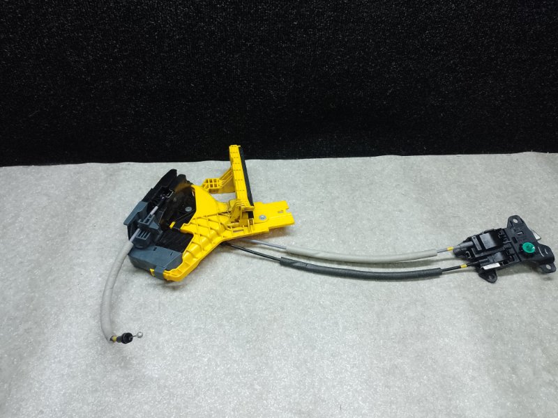 Замок двери задний левый ELANTRA AD 16- 2016 2.0 G4NH Замок двери задний левый ELANTRA AD 16- 2016 2.0 G4NH