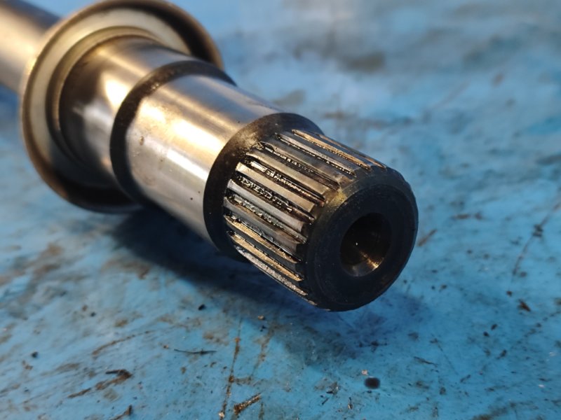 Вал промежуточный привода TOYOTA CAMRY 40 06-11 2.4 2AZFXE Вал промежуточный привода TOYOTA CAMRY 40 06-11 2.4 2AZFXE