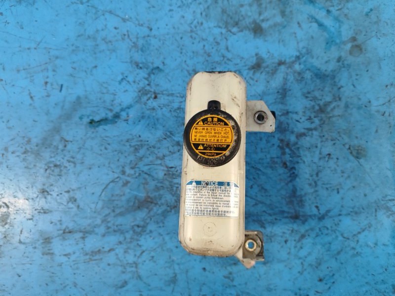 Расширительный бачок инвертора TOYOTA CAMRY 40 06-11 2.4 2AZFXE