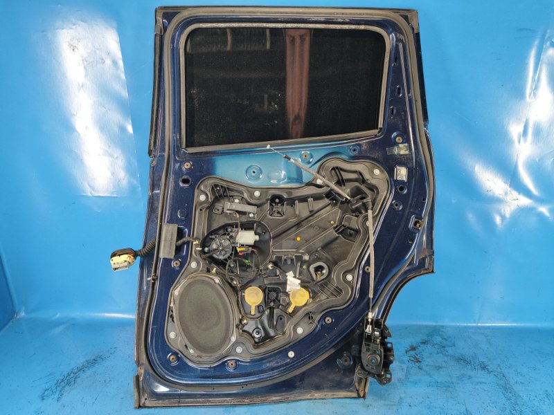 Дверь задняя правая COMPASS 17-21 2018 2.4 EDD Дверь задняя правая COMPASS 17-21 2018 2.4 EDD