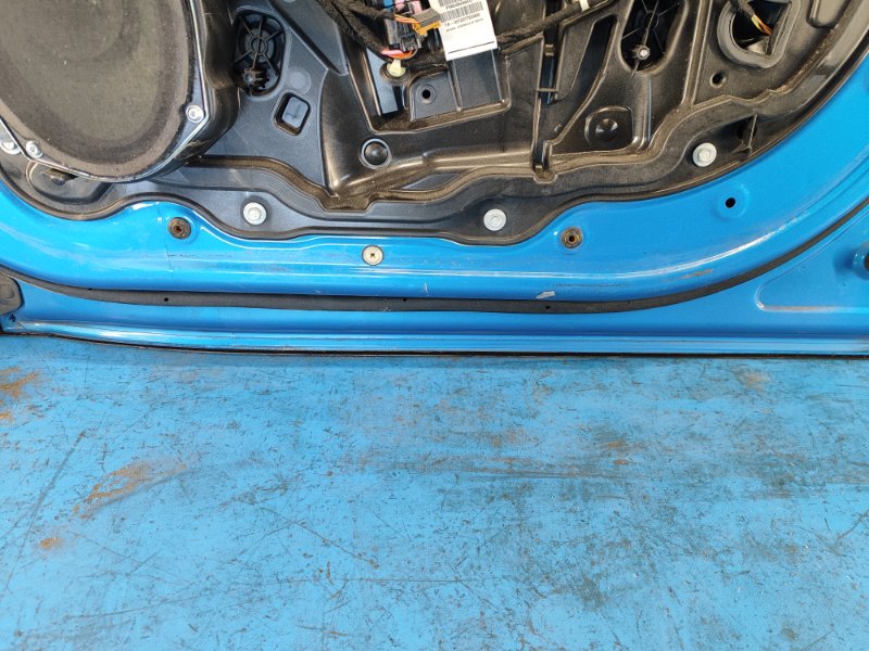 Дверь передняя правая COMPASS 17-21 2018 2.4 EDD Дверь передняя правая COMPASS 17-21 2018 2.4 EDD