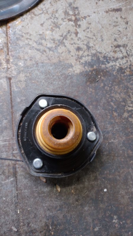 Опора амортизатора MAZDA 6 GH 07-12 Опора амортизатора MAZDA 6 GH 07-12