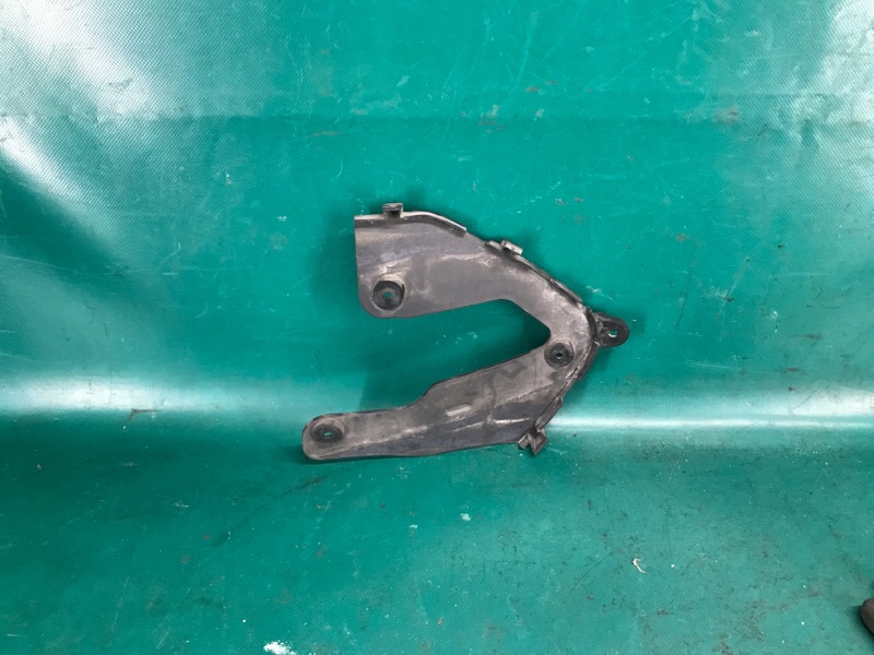 Кронштейн переднего бампера левый SONATA YF 10-14 2011 2.4 G4KK