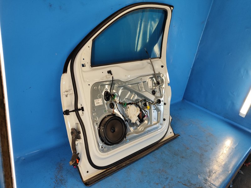 Дверь передняя правая TIGUAN 08-17 2017 2.0 CCTA