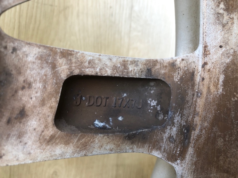 Диск R17 6 GH 07-12 2012 Седан 2.5 Диск R17 6 GH 07-12 2012 Седан 2.5