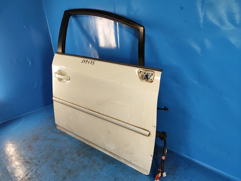 Дверь передняя правая TOYOTA PRIUS - 30 09-17 Дверь передняя правая TOYOTA PRIUS - 30 09-17
