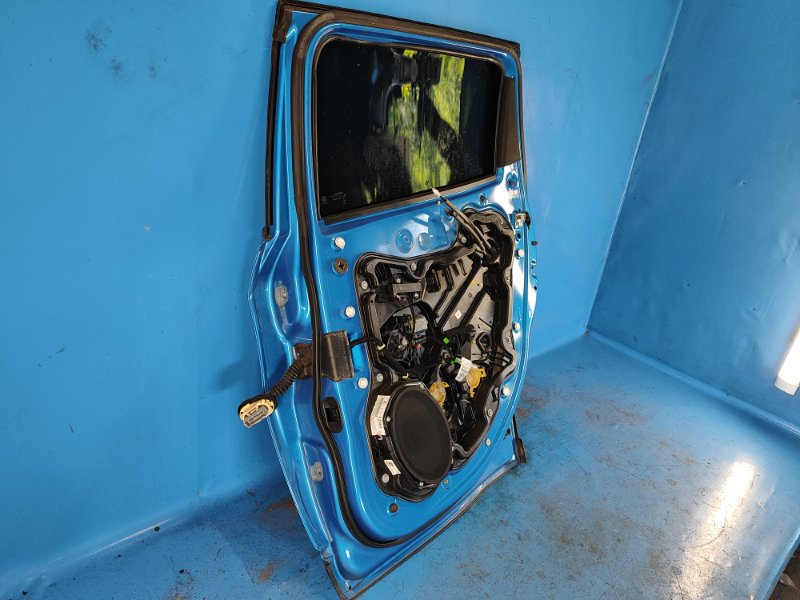 Дверь задняя правая COMPASS 17-21 2018 2.4 EDD Дверь задняя правая COMPASS 17-21 2018 2.4 EDD