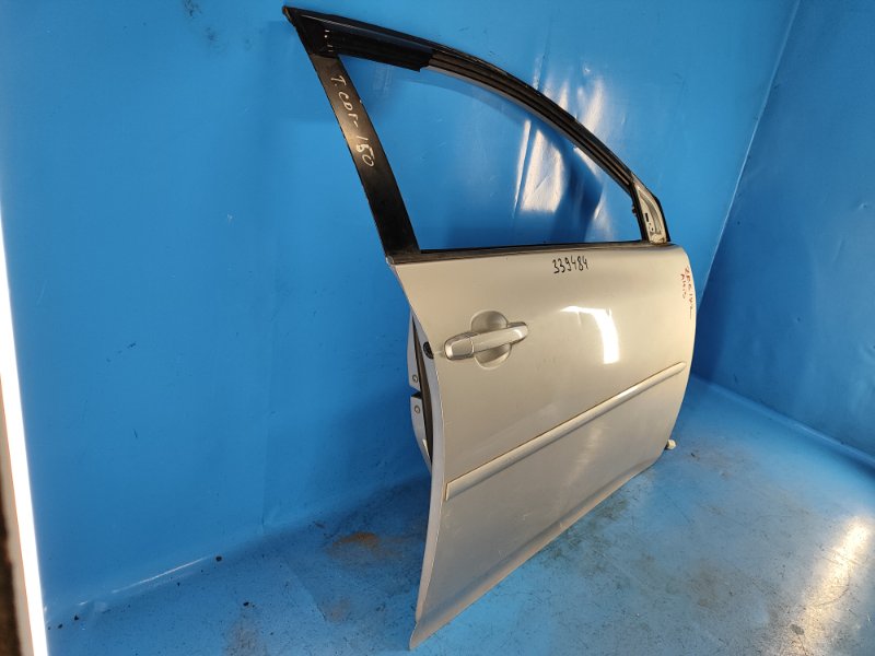 Дверь передняя правая COROLLA 150 06-13