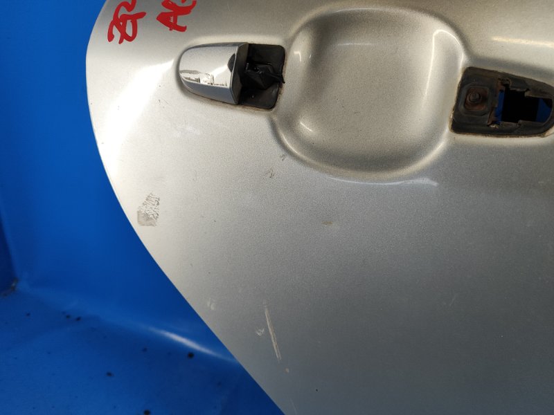 Дверь задняя правая COROLLA 150 06-13 Дверь задняя правая COROLLA 150 06-13