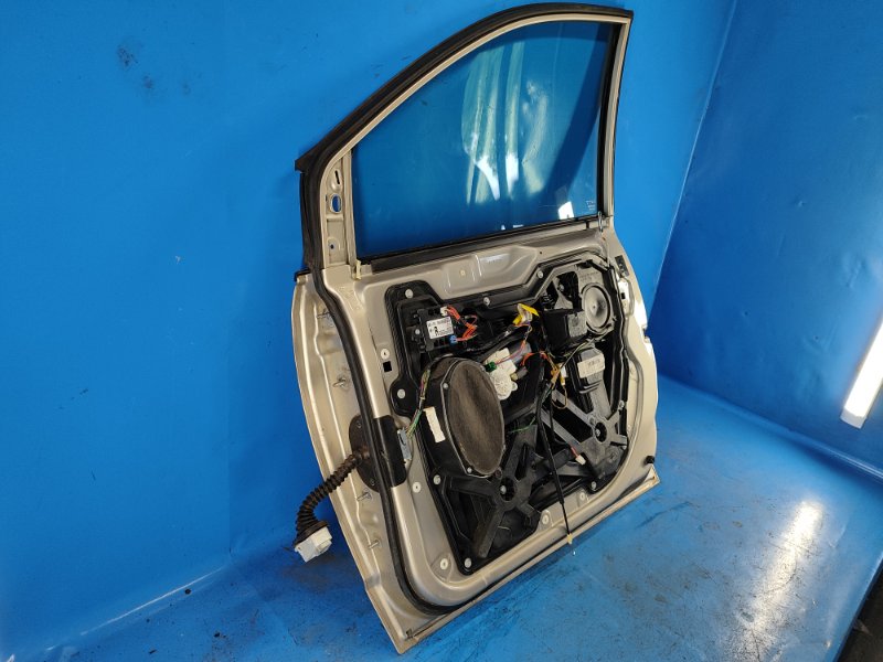 Дверь передняя правая GRAND CARAVAN 08- 2013 3.6 ERB