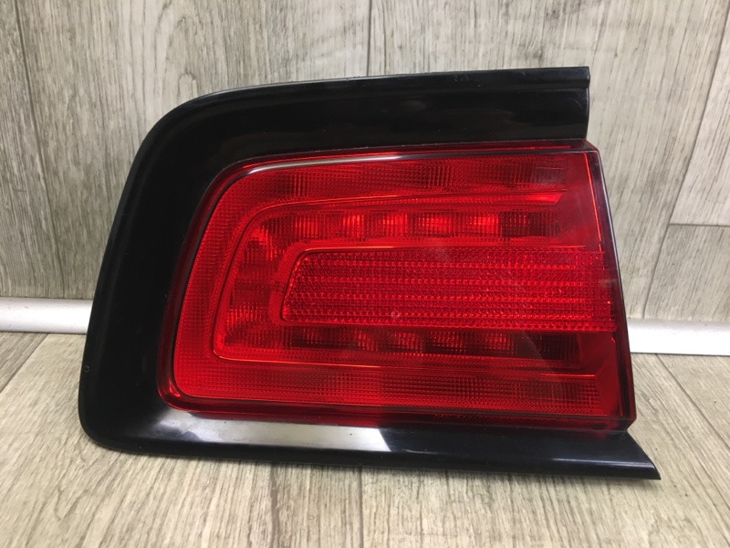 Запчасть фонарь внутренний левый DODGE CHARGER 11-15 2011-2014 LD 57010415AF Б/У Фонарь внутренний левый DODGE CHARGER 11-15 2011-2014 LD 57010415AF Б/У