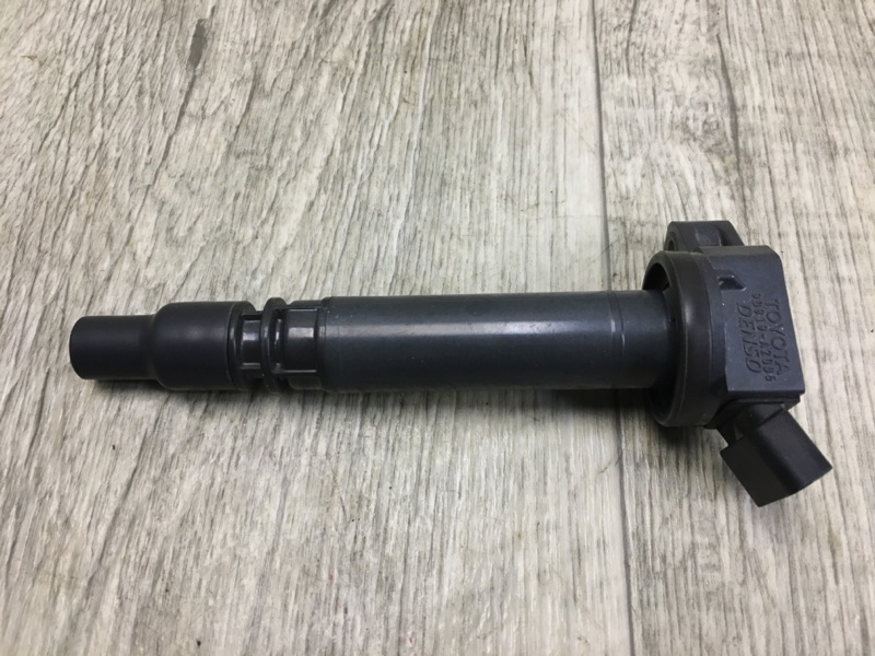 Катушка зажигания CAMRY 55 14-17 2016 ASV50 2.5 2ARFE Катушка зажигания CAMRY 55 14-17 2016 ASV50 2.5 2ARFE