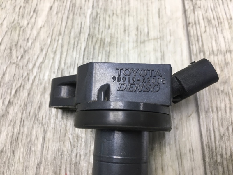 Катушка зажигания CAMRY 55 14-17 2016 ASV50 2.5 2ARFE Катушка зажигания CAMRY 55 14-17 2016 ASV50 2.5 2ARFE