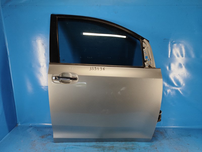 Запчасть дверь передняя правая TOYOTA SIENNA 11-16 2015 3.5 2GR-FE 6700108060 Б/У Дверь передняя правая TOYOTA SIENNA 11-16 2015 3.5 2GR-FE 6700108060 Б/У