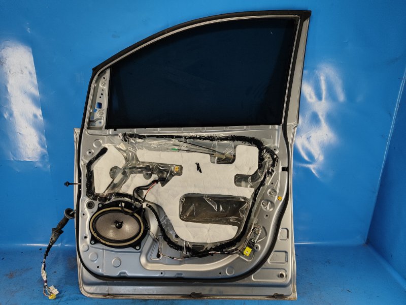 Дверь передняя правая SIENNA 11-16 2015 3.5 2GR-FE Дверь передняя правая SIENNA 11-16 2015 3.5 2GR-FE