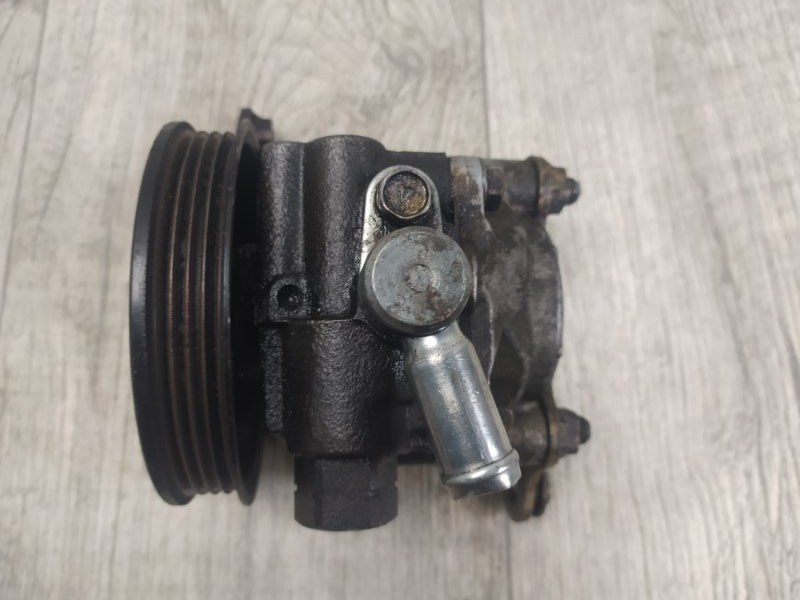 Насос ГУР ES300 96-01 Насос ГУР ES300 96-01