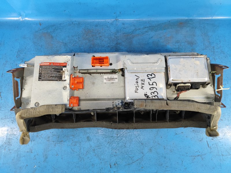 Батарея высоковольтная FORD FUSION (USA) 06-12 AE5Z-10B759-E Б/У