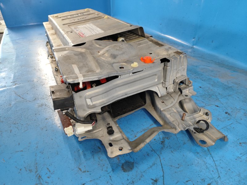 Батарея высоковольтная CT200 11-17 2012 1.8 2ZRFXE Батарея высоковольтная CT200 11-17 2012 1.8 2ZRFXE