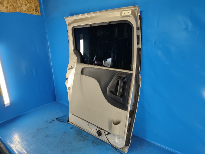 Дверь задняя левая GRAND CARAVAN 08- 2013 3.6 ERB