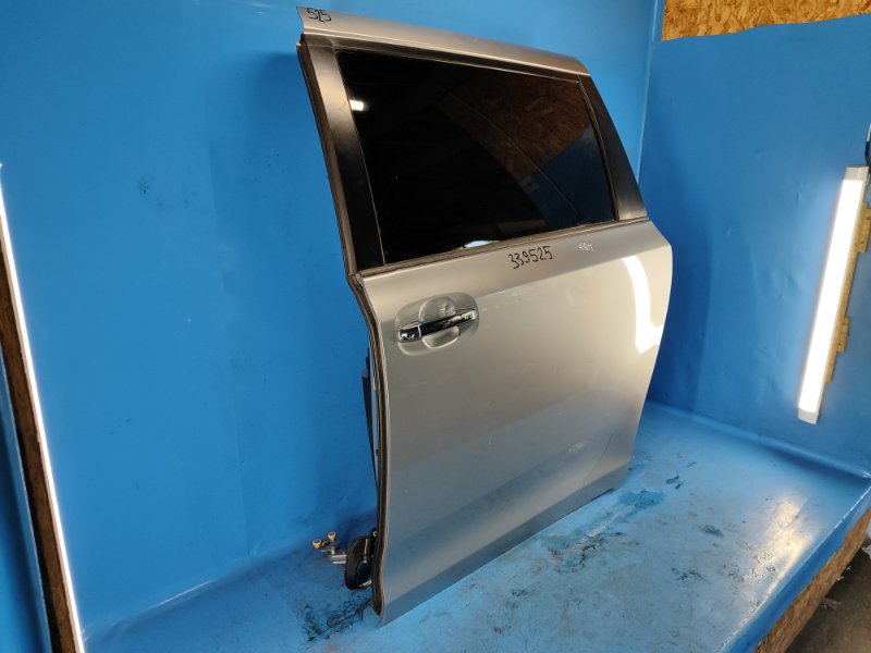 Дверь задняя левая SIENNA 11-16 2015 3.5 2GR-FE Дверь задняя левая SIENNA 11-16 2015 3.5 2GR-FE