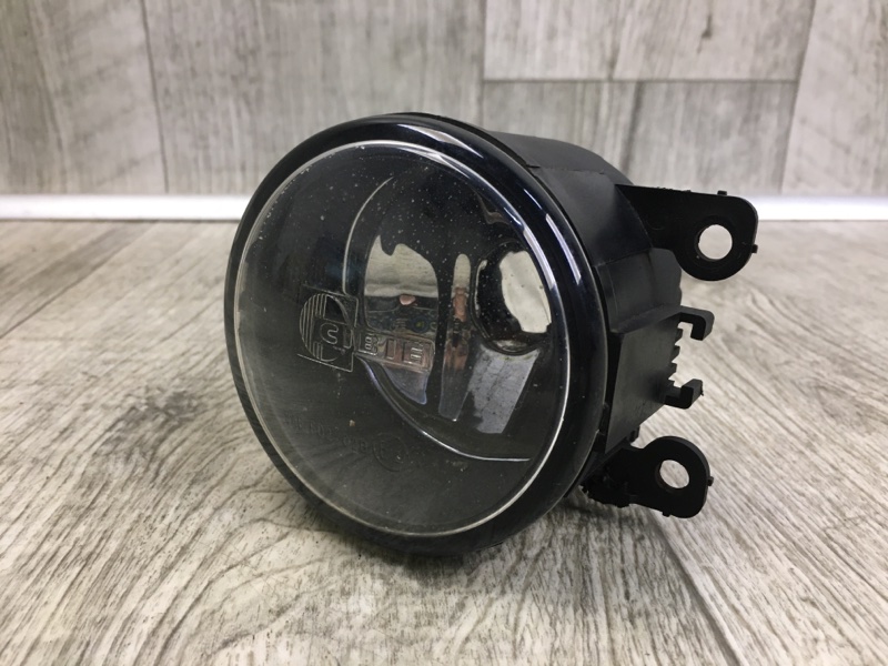 Противотуманная фара SUBARU FORESTER 12-19 Внедорожник