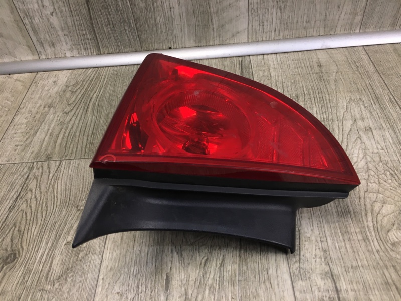 Фонарь наружный левый MALIBU 08-12 Фонарь наружный левый MALIBU 08-12