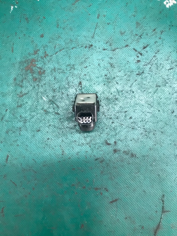 Датчик парктроника задний LEXUS NX 14-21 8ARFTS 2.0TURBO Датчик парктроника задний LEXUS NX 14-21 8ARFTS 2.0TURBO