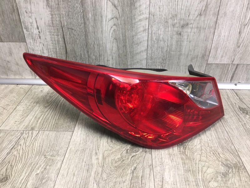 Фонарь наружный левый HYUNDAI SONATA YF 10-14 YF 92401-3Q000 Б/У