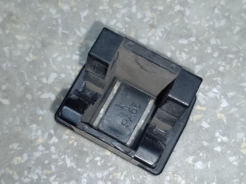 Кронштейн крепления фары ELANTRA MD 10-15 2013 1.8 G4NB