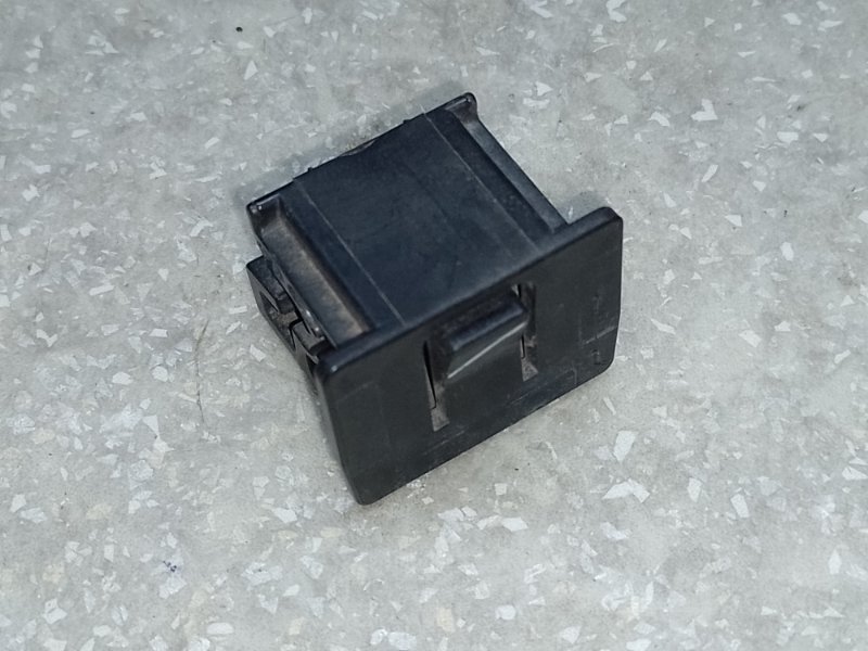 Кронштейн крепления фары HYUNDAI ELANTRA MD 10-15 2013 1.8 G4NB Б/У