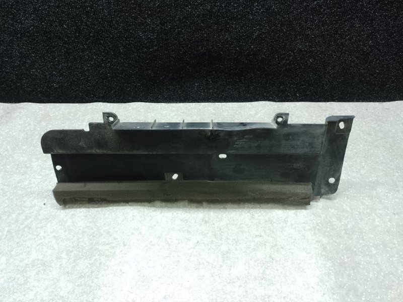 Дефлектор радиатора правый ELANTRA MD 10-15 2013 1.8 G4NB