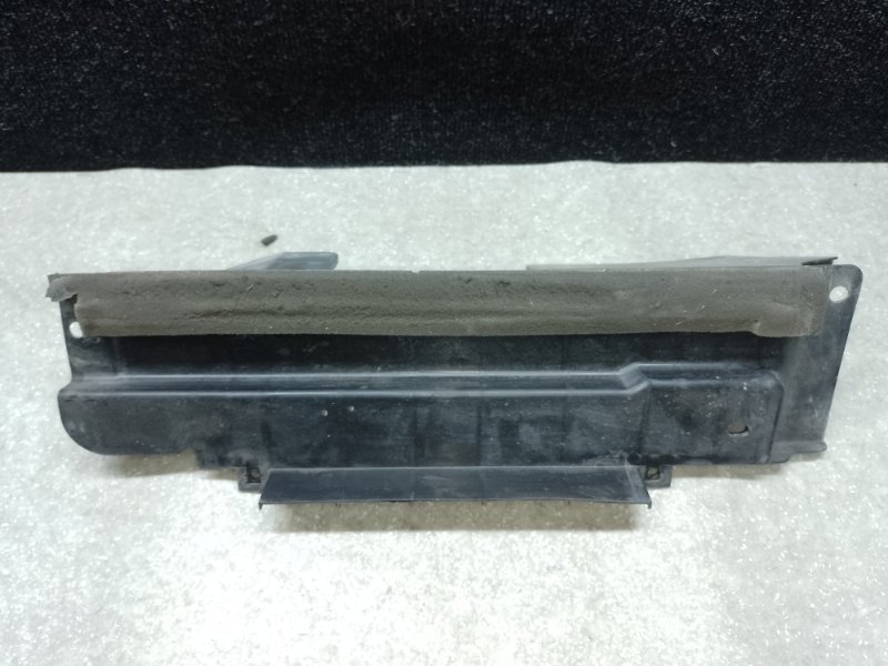 Дефлектор радиатора левый ELANTRA MD 10-15 2013 1.8 G4NB